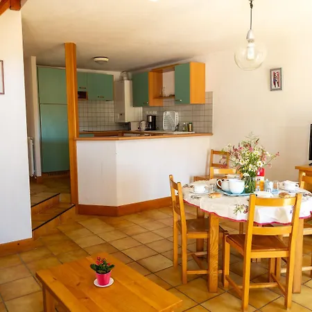 Le Clos Fleuri 4 Personnes Du Couvent Casa vacanze